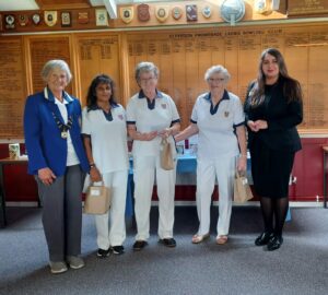 Aggie and Clevedon Promenade Bowling Club Members